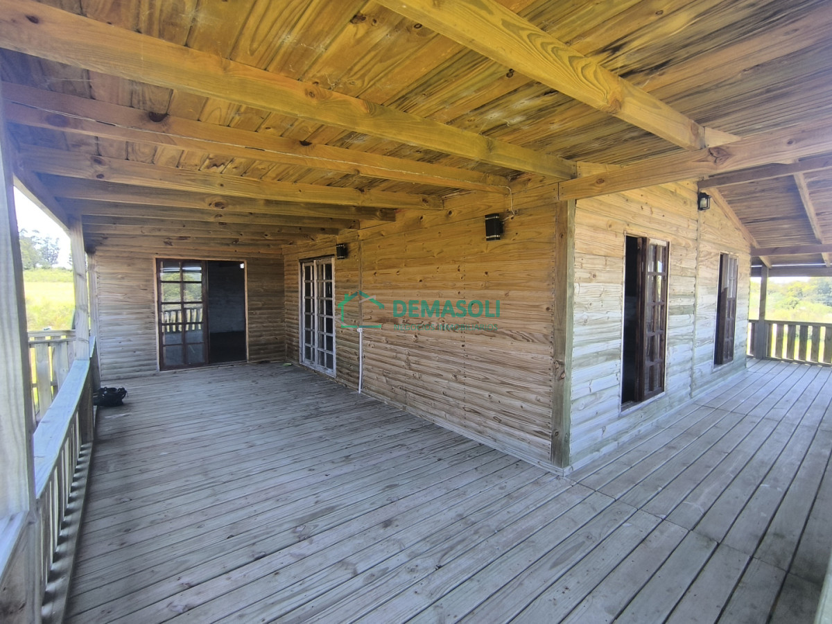 Chacra ID.1376 - 3 has 3120 m2 chacra con casas y Piscina a pocos minutos de Pan de Azúcar, Maldonado 