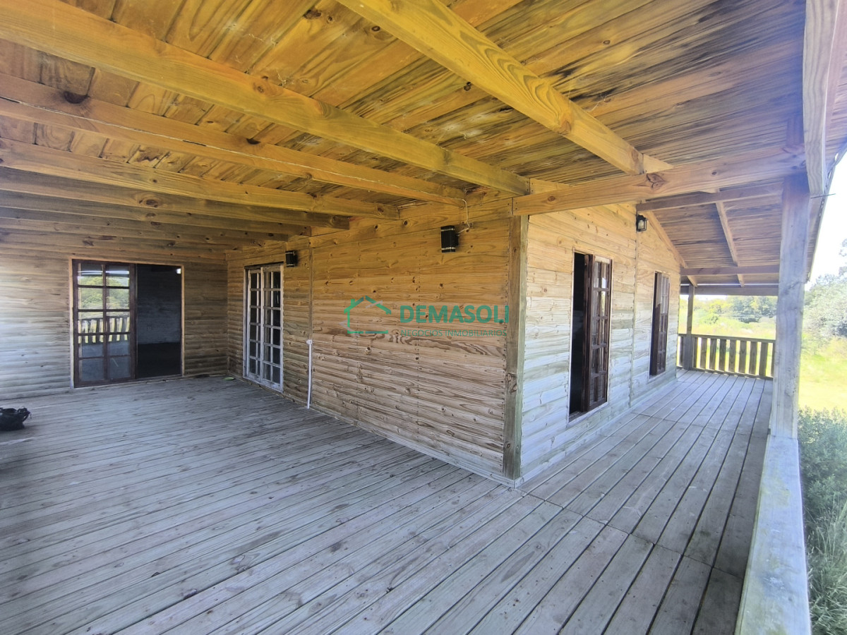 Chacra ID.1376 - 3 has 3120 m2 chacra con casas y Piscina a pocos minutos de Pan de Azúcar, Maldonado 