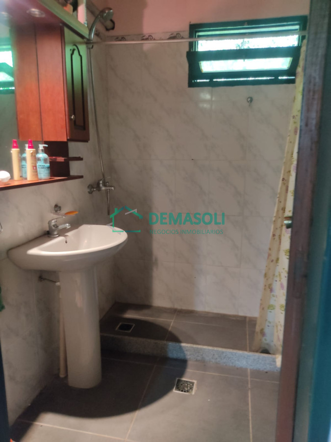 Chacra ID.769 - Se vende 30 has con casa a 3 km de Garzón.