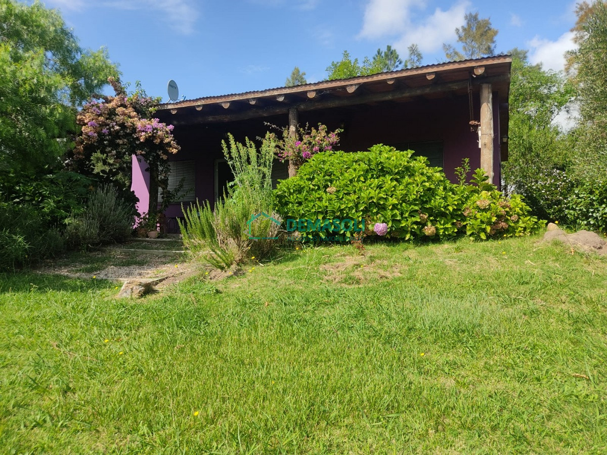 Chacra ID.769 - Se vende 30 has con casa a 3 km de Garzón.