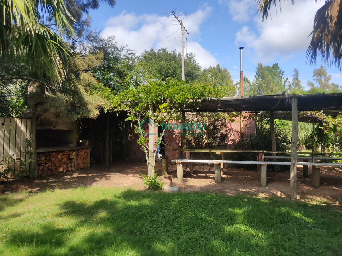 Chacra ID.769 - Se vende 30 has con casa a 3 km de Garzón.