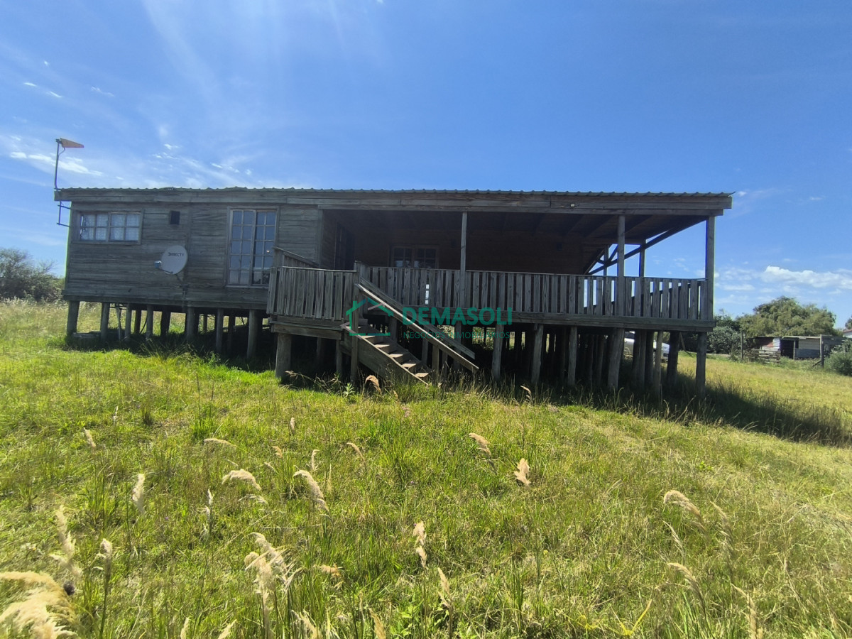 Chacra ID.1376 - 3 has 3120 m2 chacra con casas y Piscina a pocos minutos de Pan de Azúcar, Maldonado 