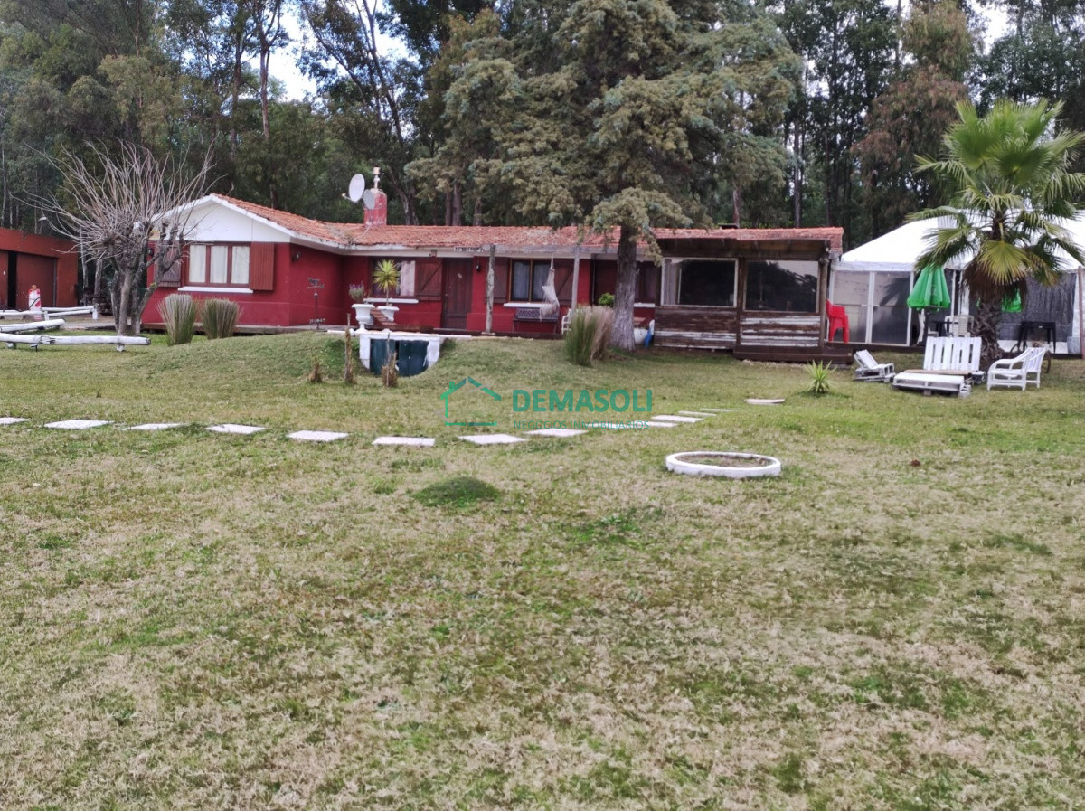 Chacra ID.570 - Se vende chacra con casa y piscina 