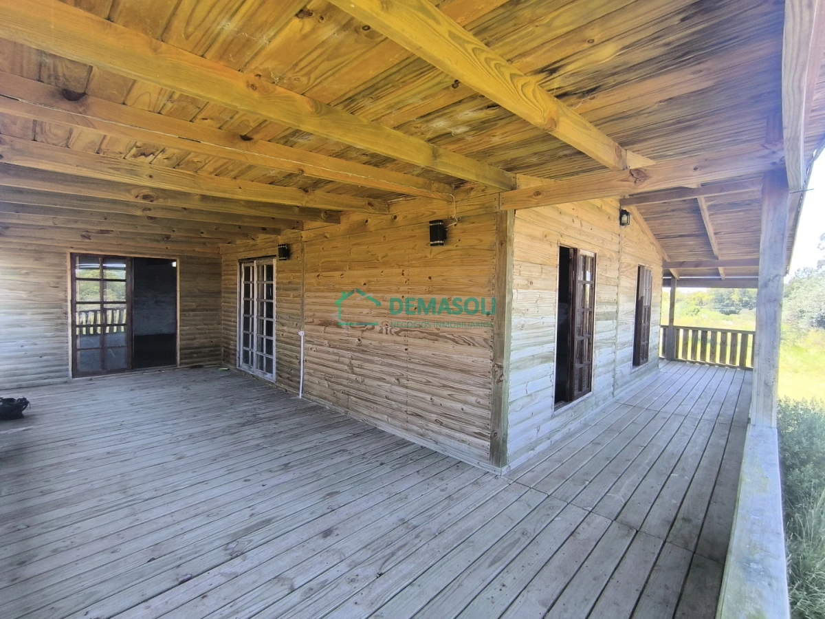 Chacra ID.1376 - 3 has 3120 m2 chacra con casas y Piscina a pocos minutos de Pan de Azúcar, Maldonado 