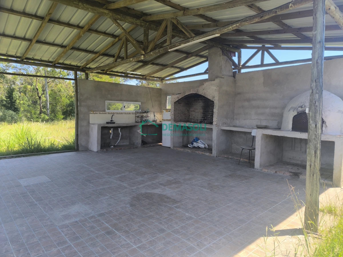 Chacra ID.1376 - 3 has 3120 m2 chacra con casas y Piscina a pocos minutos de Pan de Azúcar, Maldonado 