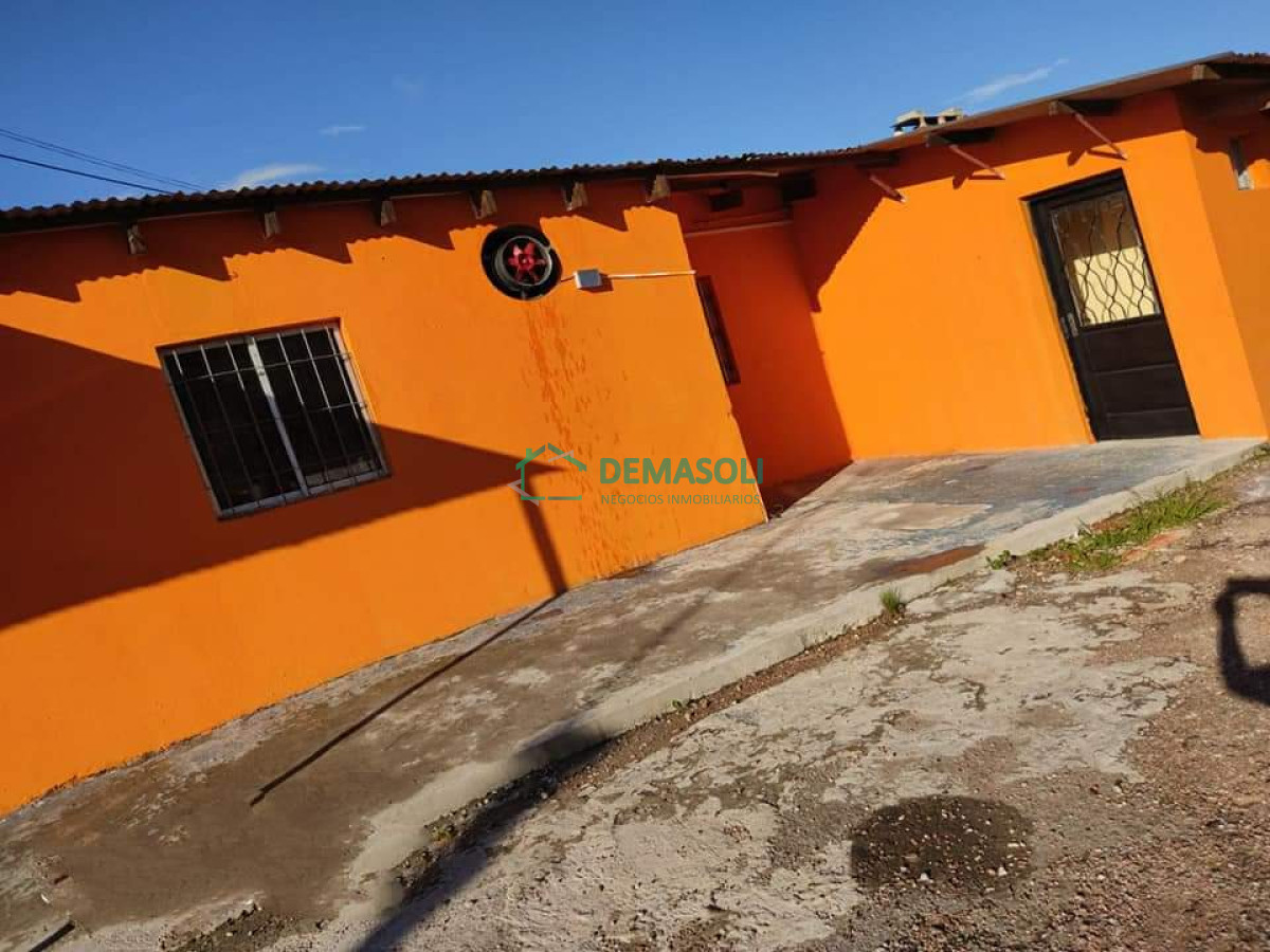 Local Comercial ID.127 - Se vende local comercial con excelente ubicación 