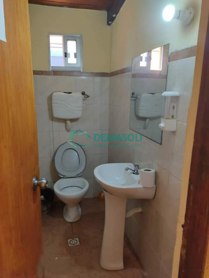 Local Comercial ID.127 - Se vende local comercial con excelente ubicación 