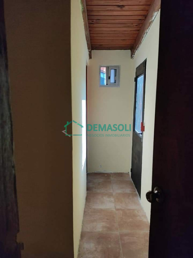 Local Comercial ID.127 - Se vende local comercial con excelente ubicación 