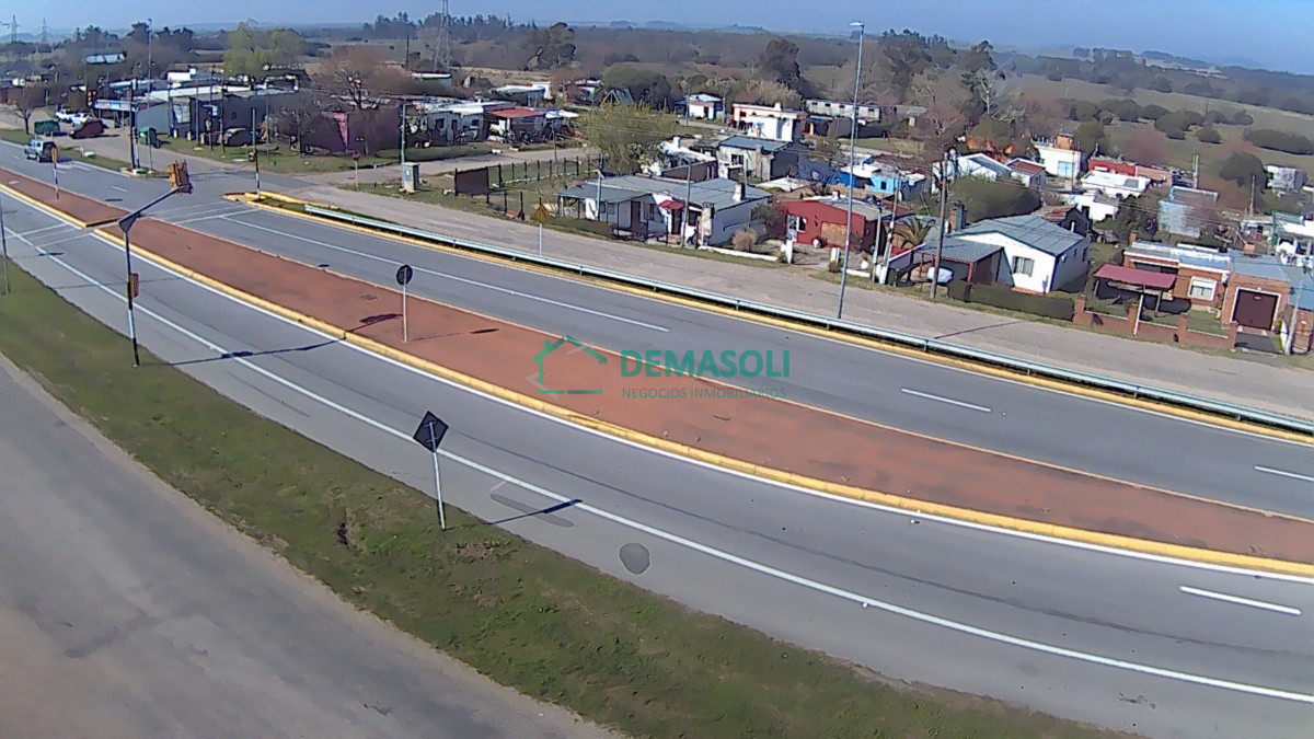 Local Comercial ID.558 - Se vende local con frente a ruta 9
