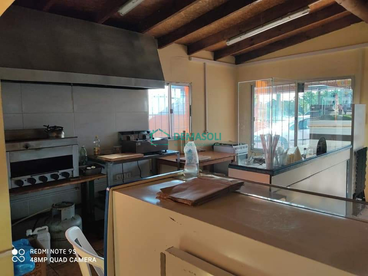 Local Comercial ID.127 - Se vende local comercial con excelente ubicación 