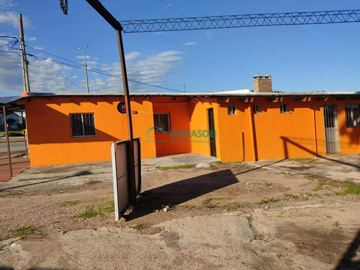 Local Comercial ID.127 - Se vende local comercial con excelente ubicación 