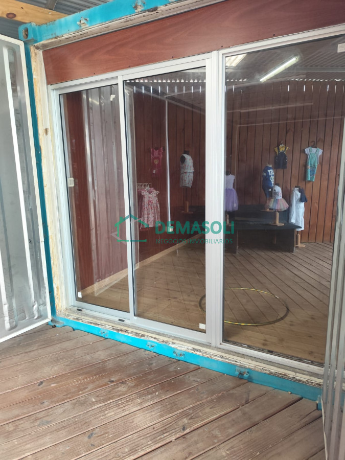 Local Comercial ID.1170 - Terreno de 480 M2 con 5 contenedores, ideal renta comercial, Pan de Azúcar 
