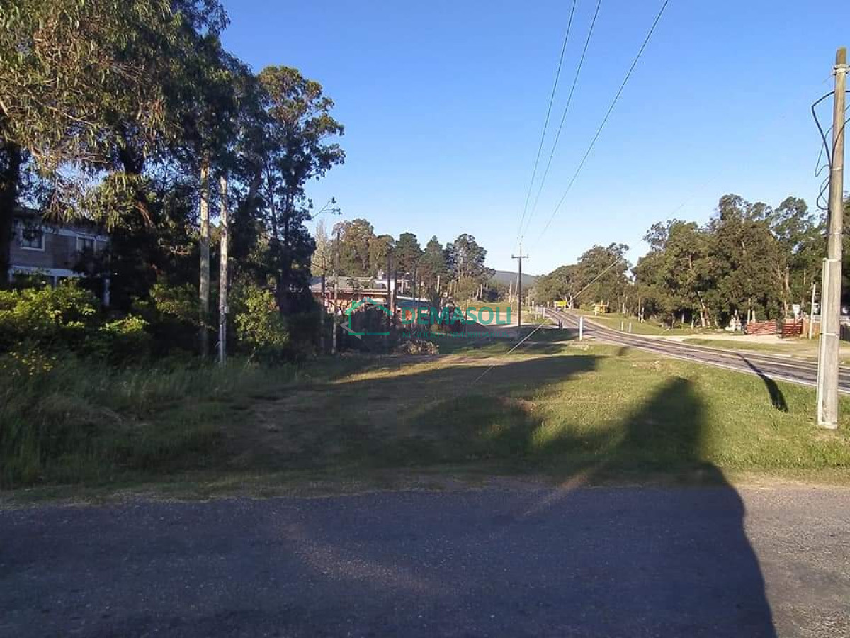 Terreno ID.636 - Terreno en Balneario Solís 927 m2 