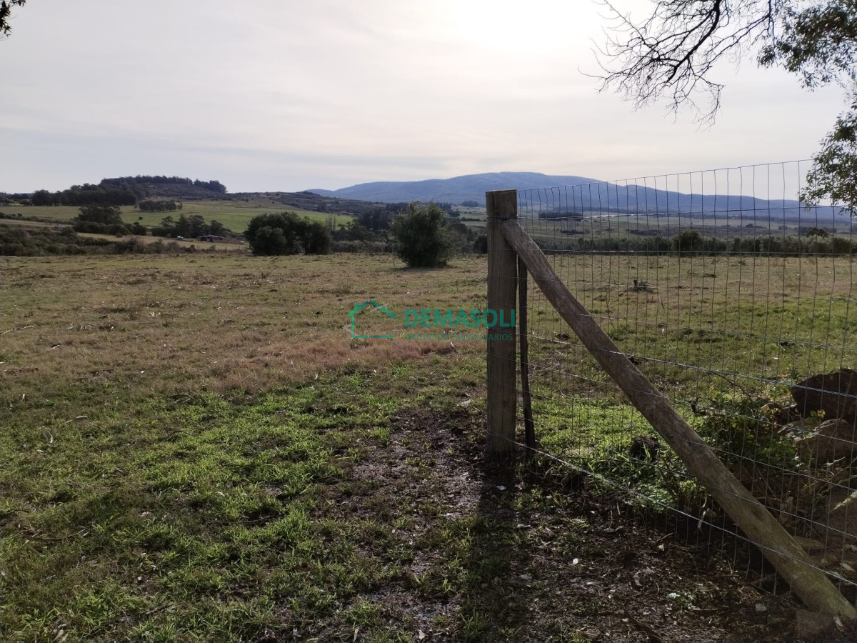 Terreno ID.1059 - Se vende terreno en proximidades a Pan de Azúcar con excelentes vistas a las sierras 