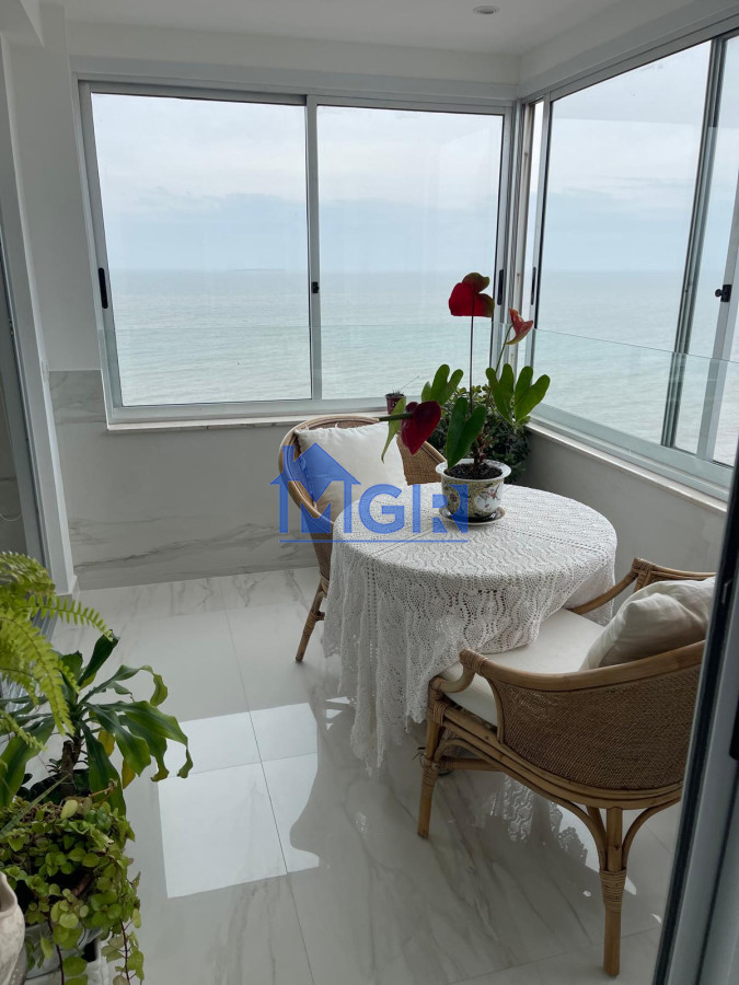 Apartamento ID.42 - Alquiler de Lujo en Punta del Este desde el 28 de Diciembre hasta el 10 de Enero de 2025