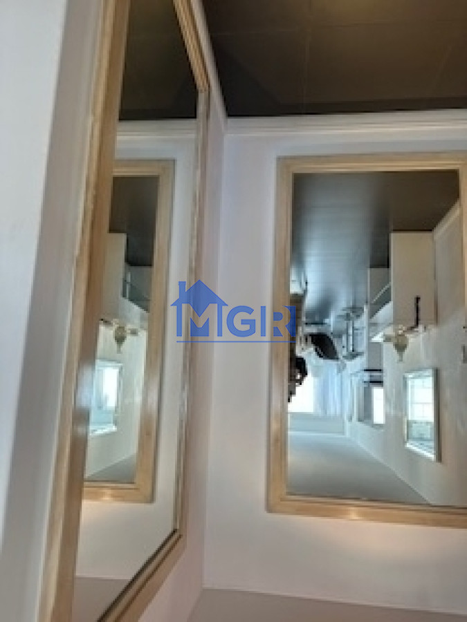 Apartamento ID.37 - ESPECTACULAR  !!! Alquiler Peninsula de Punta del Este, Edificio de Categoría 