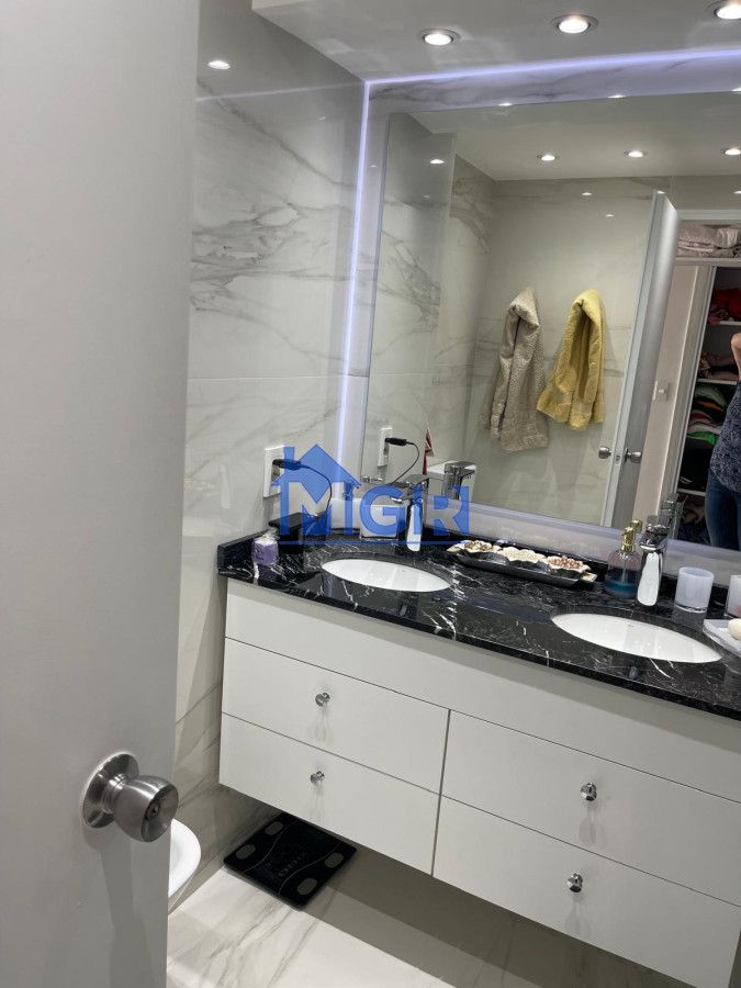 Apartamento ID.42 - Alquiler de Lujo en Punta del Este desde el 28 de Diciembre hasta el 10 de Enero de 2025