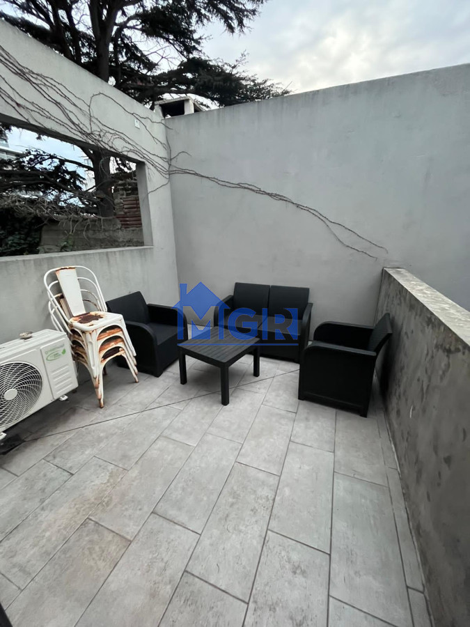 Apartamento ID.13 - Imperdible Punta Carretas ALQUILER DUPLEX a metros de mar.