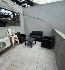 Imperdible Punta Carretas ALQUILER DUPLEX a metros de mar.