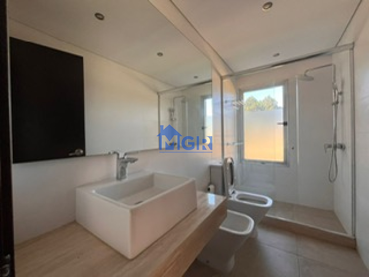 Casa ID.38 - OPORTUNIDAD! Alquiler en Barrio Privado Carmel. (Frente a La Tahona)