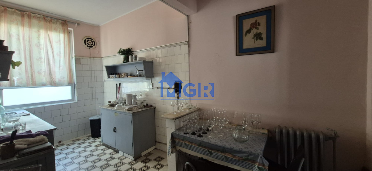 Oficina ID.48 - Centro casi 18, IDEAL OFICINA ,Casa de familia, 200 m2