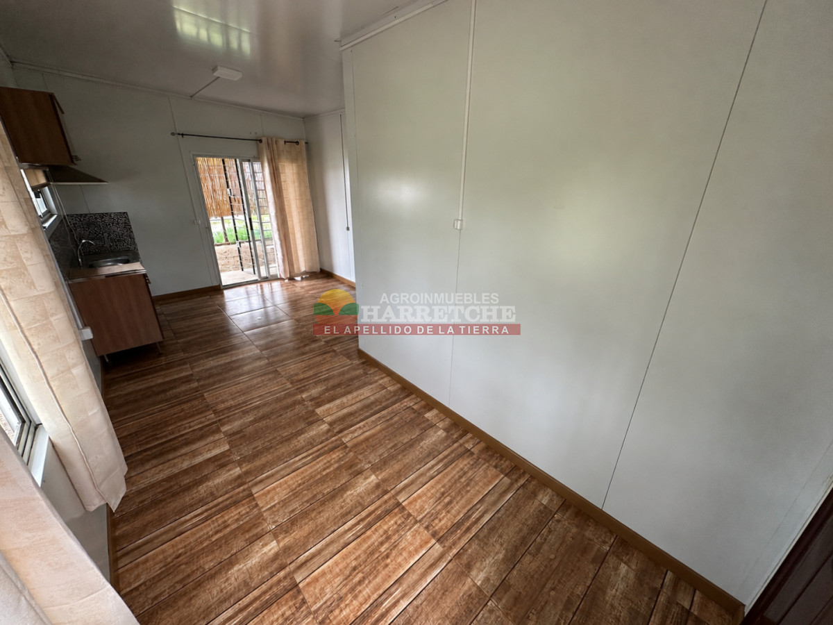 Casa ID.545 - Alquiler en Progreso, casa de 1 dormitorio, galpón, alero para vehículo. 