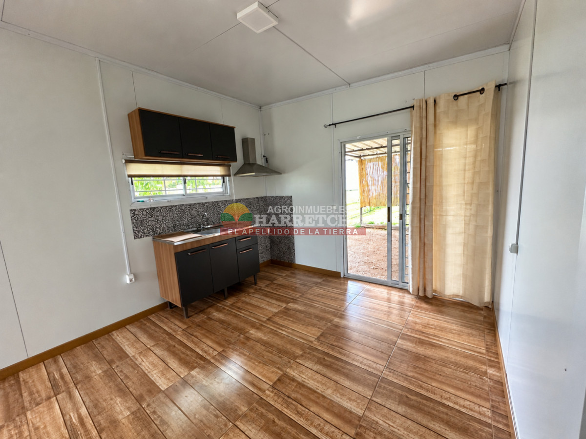 Casa ID.545 - Alquiler en Progreso, casa de 1 dormitorio, galpón, alero para vehículo. 