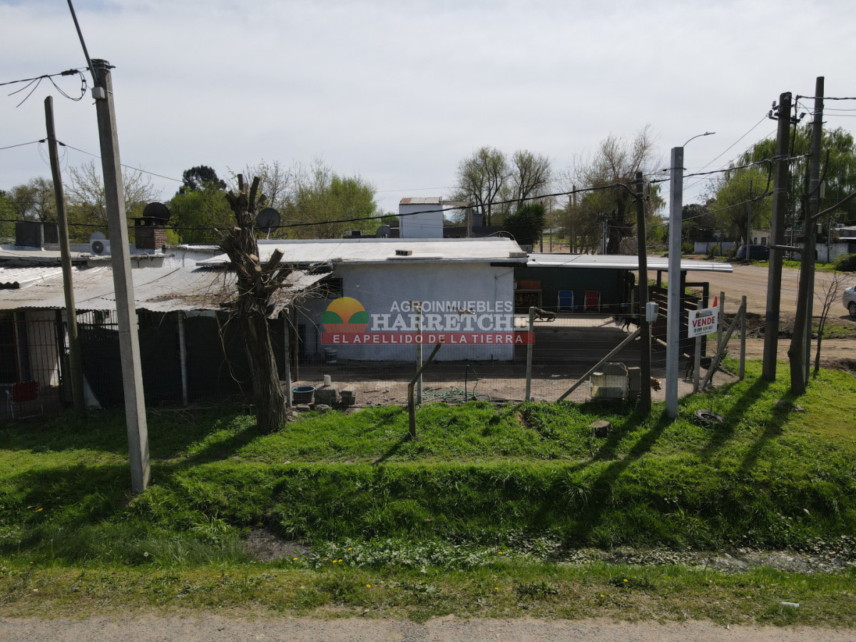 Casa ID.540 - Vendo casa en 18 de Mayo, 2 dormitorio, parrillero, alero