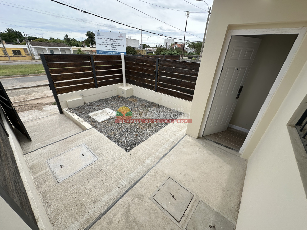 Casa ID.506 - Alquiler en Progreso, céntrico, 1 dormitorio, patio! Unidad 002  