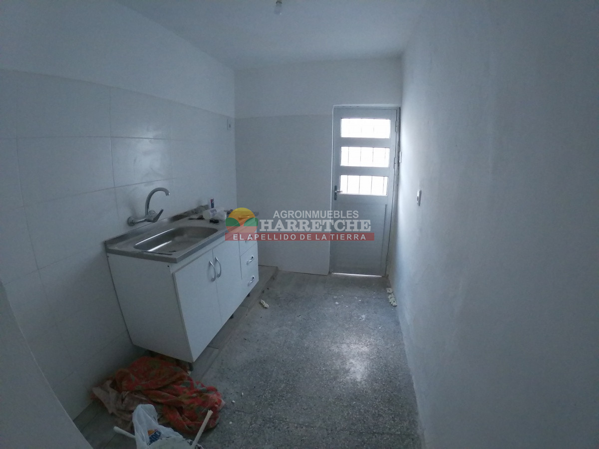 Casa ID.407 - Casa en venta muy buena ubicación con renta  Las Piedras