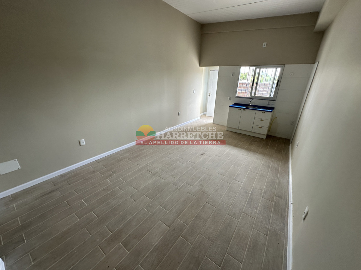 Casa ID.505 - Casa en alquiler en Progreso, céntrica! Unidad 001