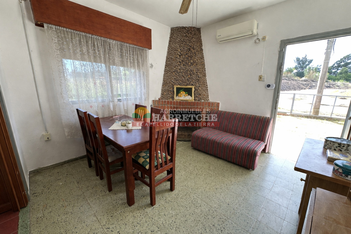 Casa ID.504 - Casa en venta Progreso, terreno esquina buena costrucción.