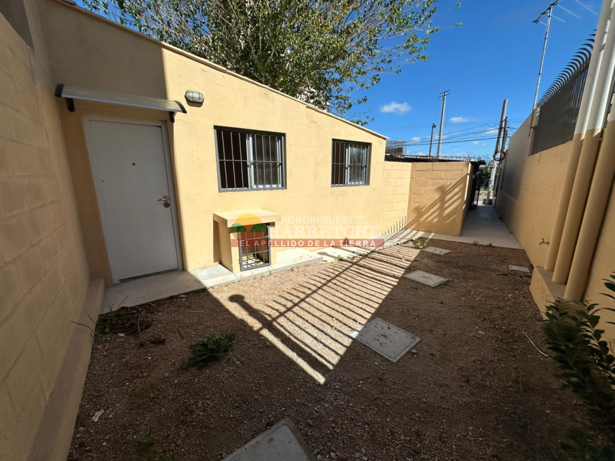 Casa ID.509 - Apartamento de 1 dormitorio en Progreso, para persona sola o consultorio!