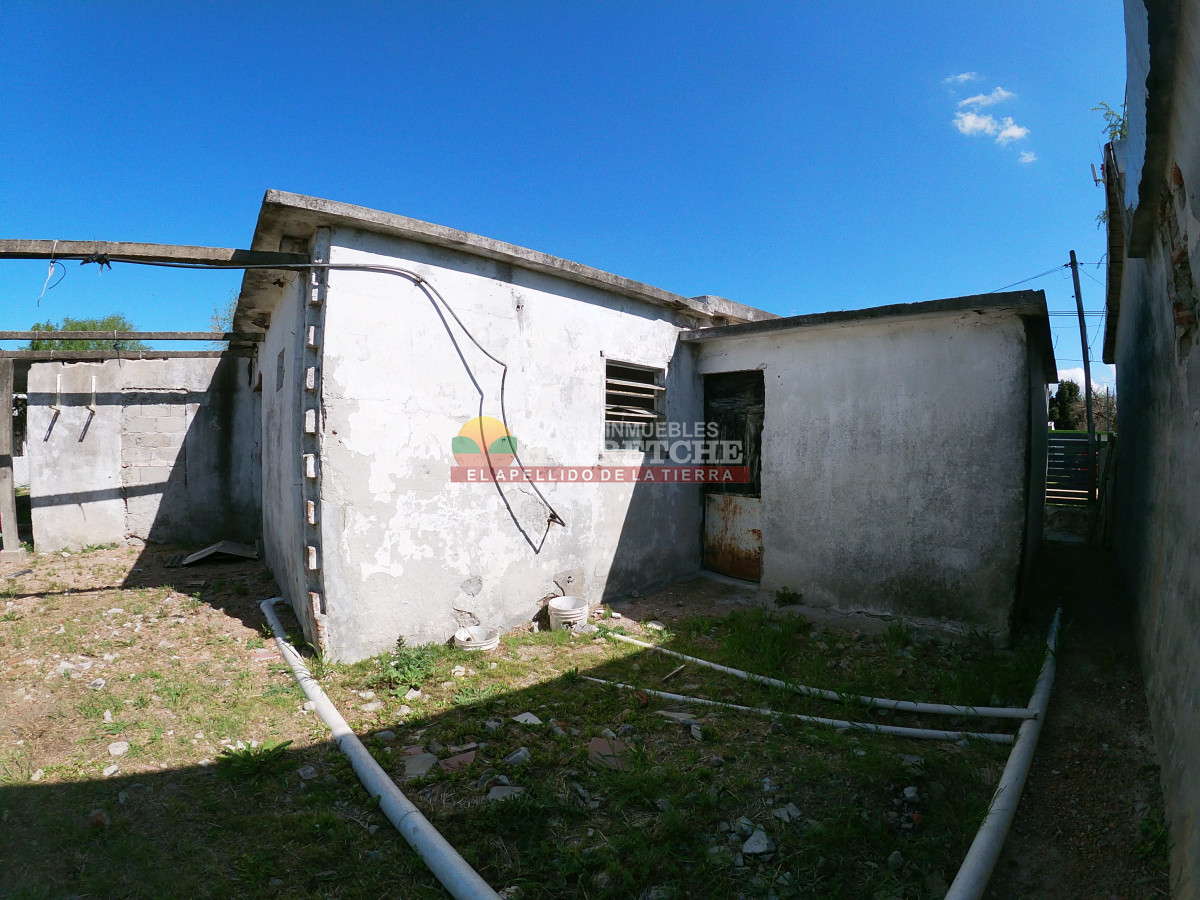 Casa ID.412 - Casa en venta, 2 dormitorios, garaje, DUEÑO FINANCIA, entrega U$S 15.000