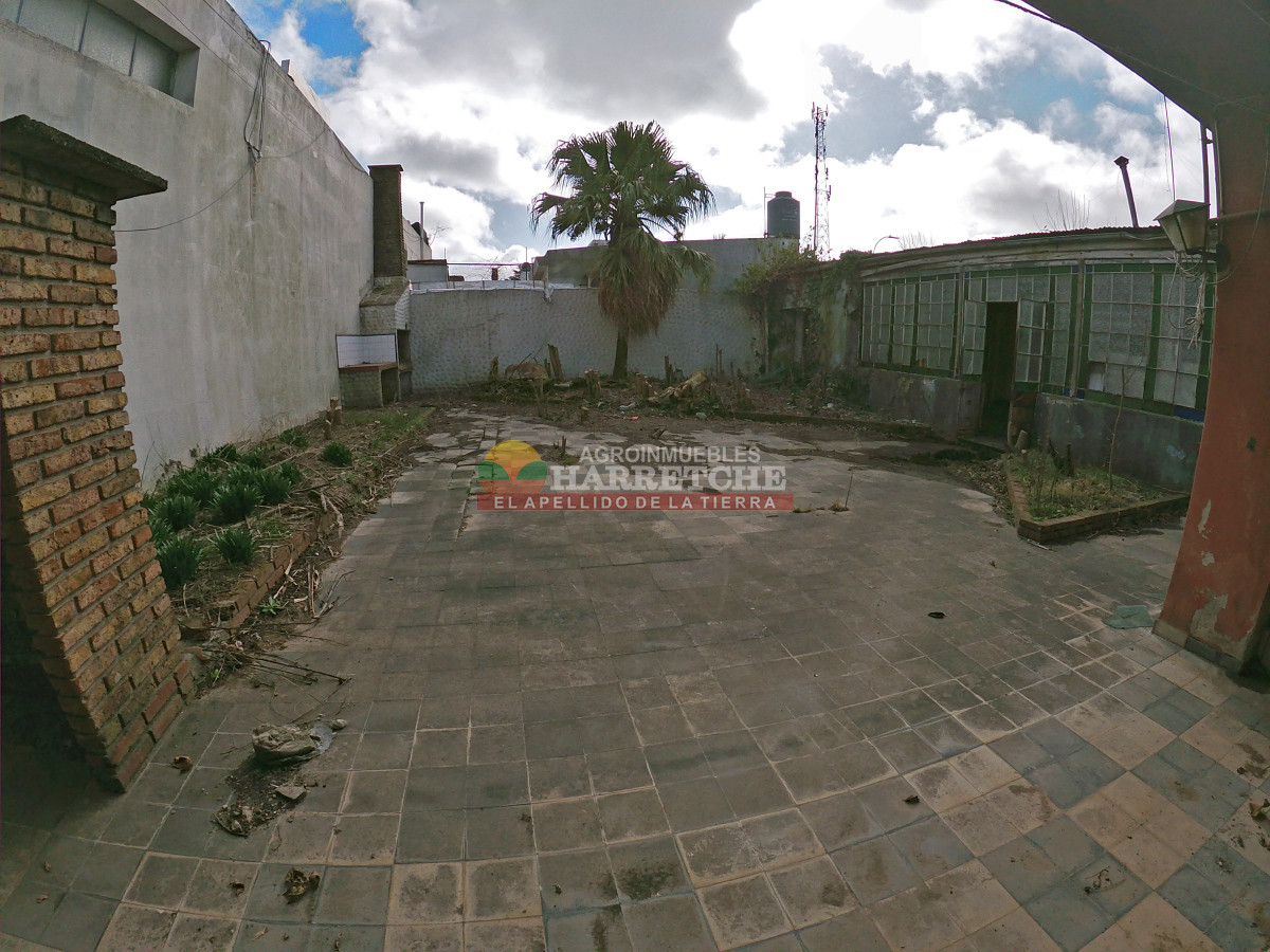 Casa ID.477 - Casa en venta Las Piedras, ideal para inversores, céntrica.