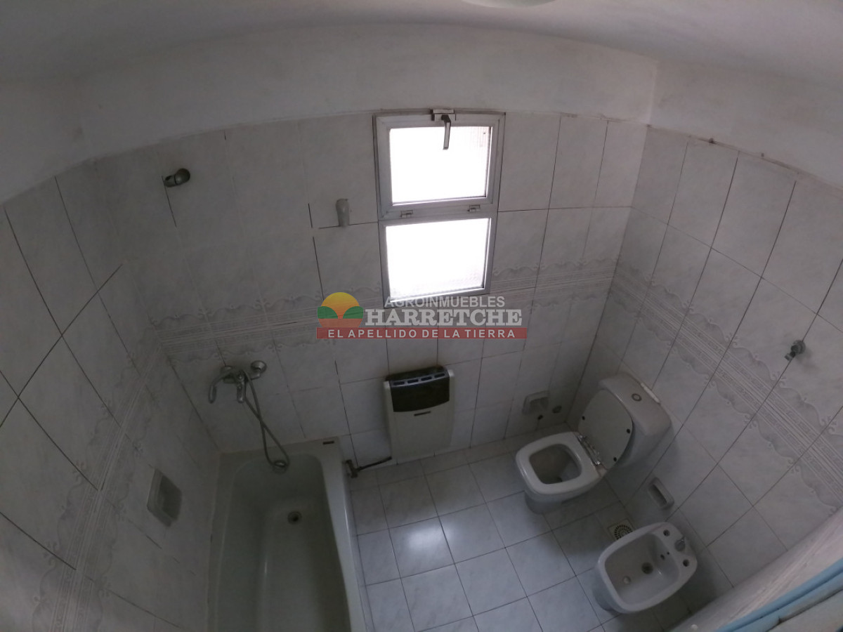 Casa ID.496 -  Casa en venta en Progreso, 3 dorm, 3 baños, cochera y parrillero! 