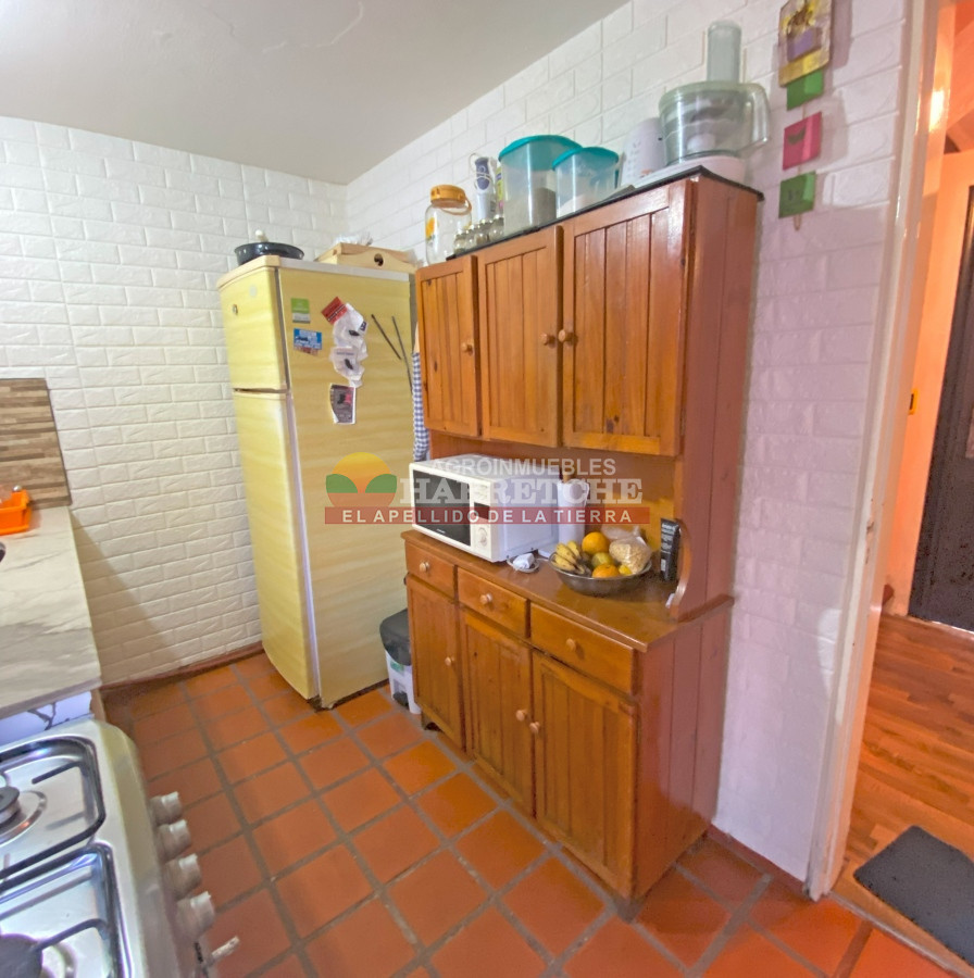 Casa ID.326 - Casa en dos niveles venta Progreso, 3 dormitorios, parrillero, estacionamiento, con renta