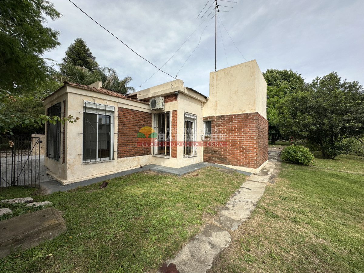 Casa ID.496 -  Casa en venta en Progreso, 3 dorm, 3 baños, cochera y parrillero! 