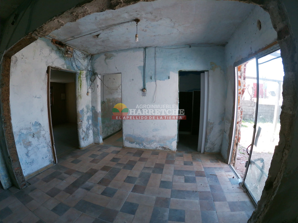 Casa ID.412 - Casa en venta, 2 dormitorios, garaje, DUEÑO FINANCIA, entrega U$S 15.000