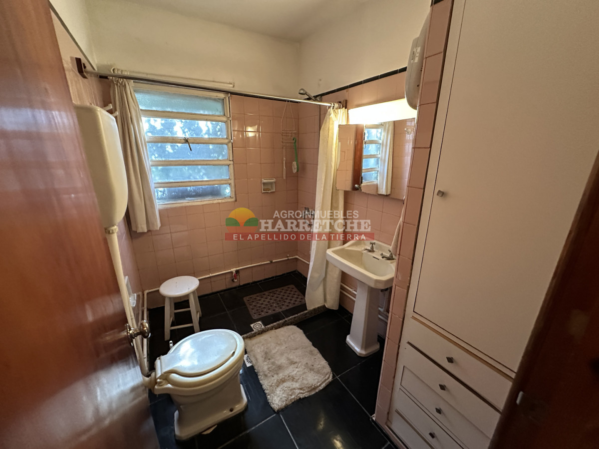 Casa ID.524 - Casa en venta Progreso 5 dormitorios gran chalet dos terrenos, barbacoa. 