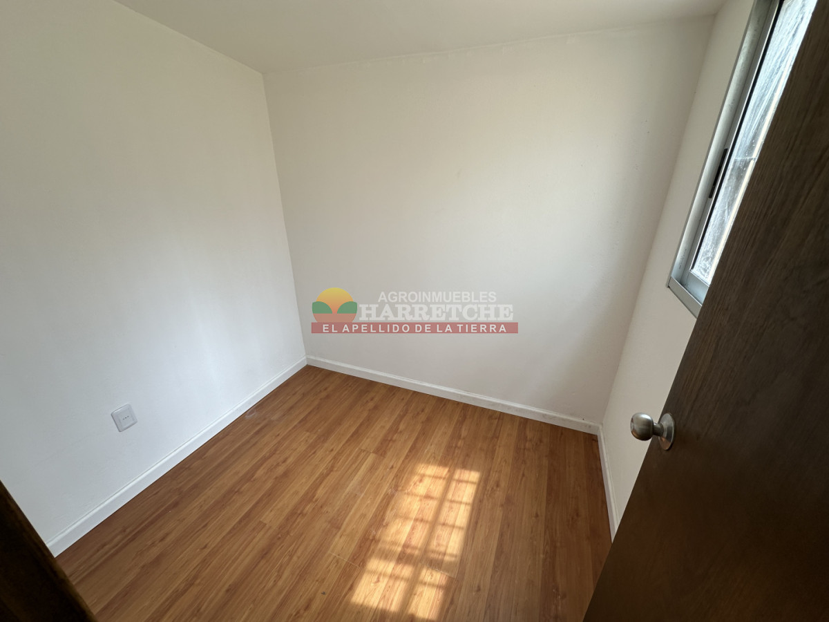 Casa ID.509 - Apartamento de 1 dormitorio en Progreso, para persona sola o consultorio!