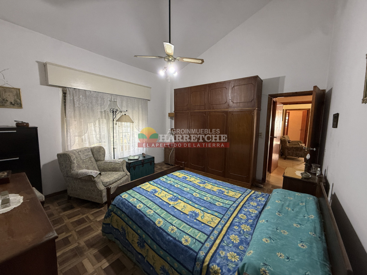 Casa ID.524 - Casa en venta Progreso 5 dormitorios gran chalet dos terrenos, barbacoa. 