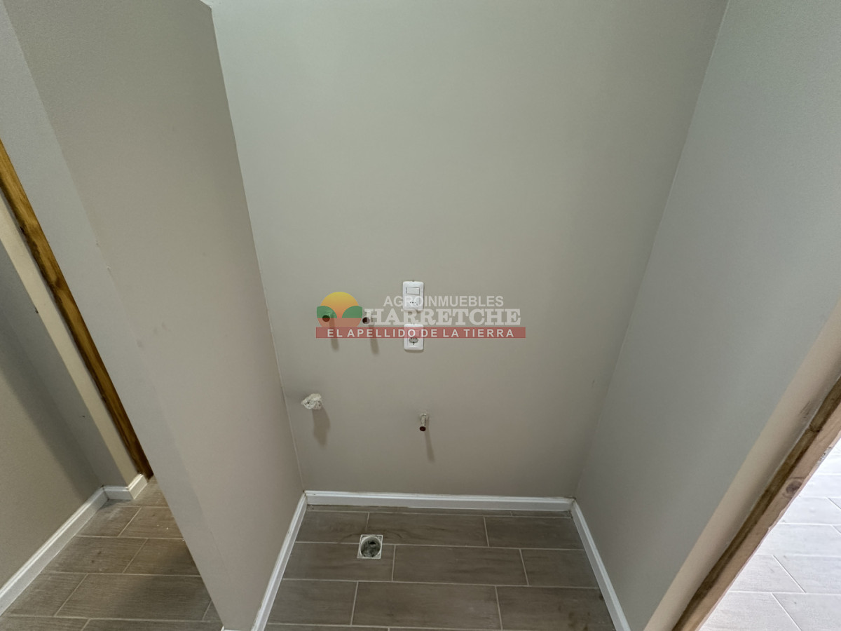 Casa ID.505 - Casa en alquiler en Progreso, céntrica! Unidad 001