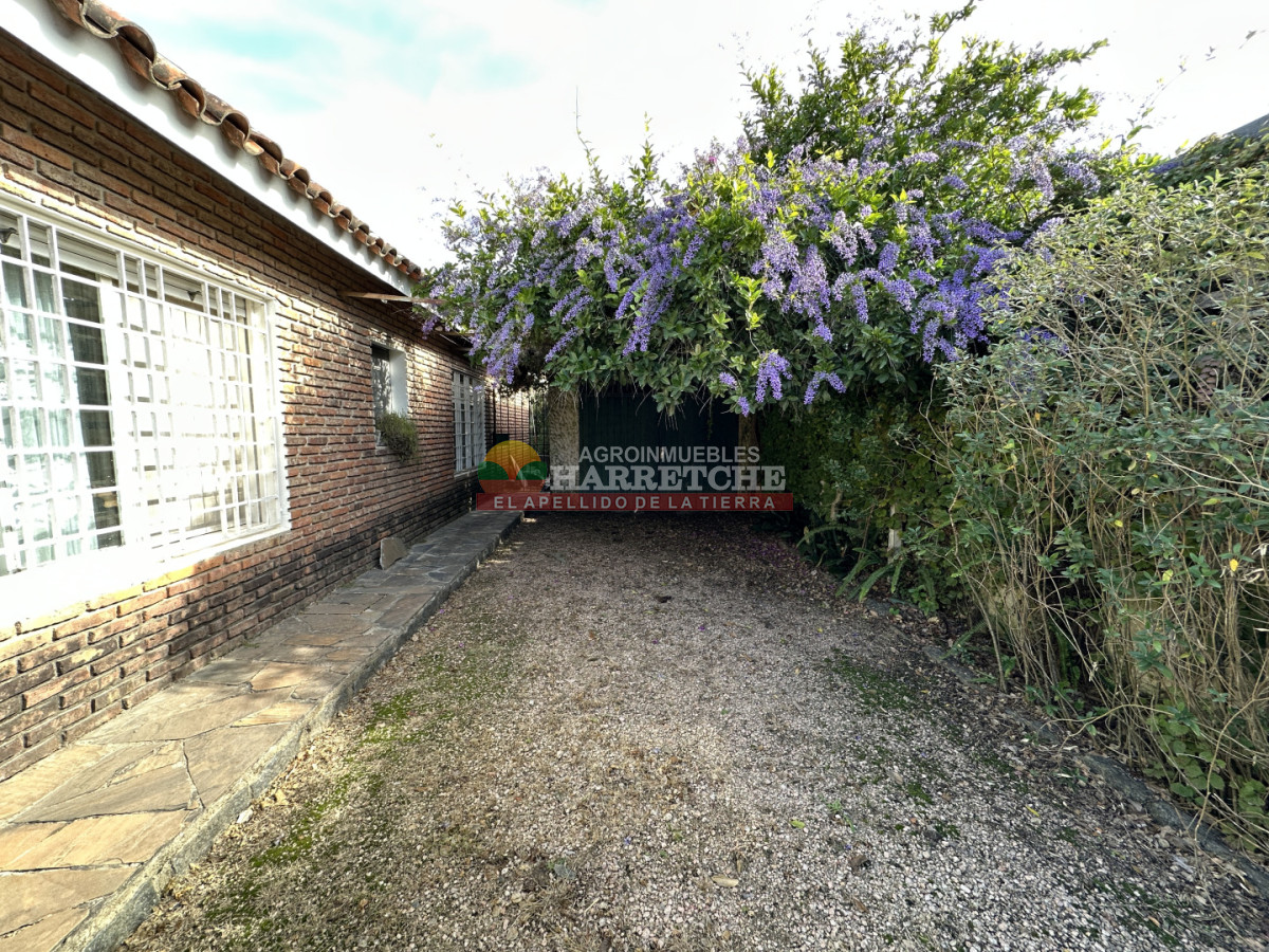 Casa ID.524 - Casa en venta Progreso 5 dormitorios gran chalet dos terrenos, barbacoa. 