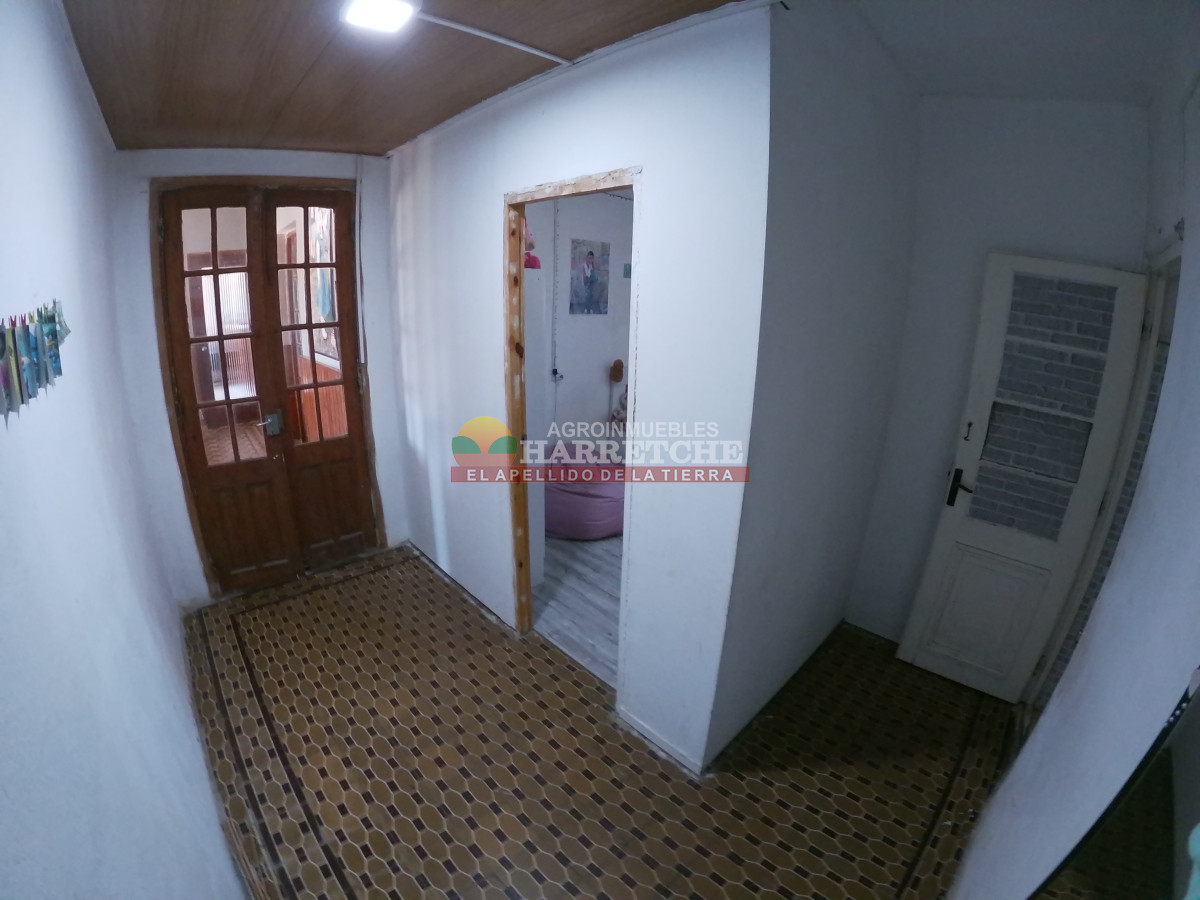 Casa ID.481 - Casa en venta en Canelón Chico, sobre ruta.