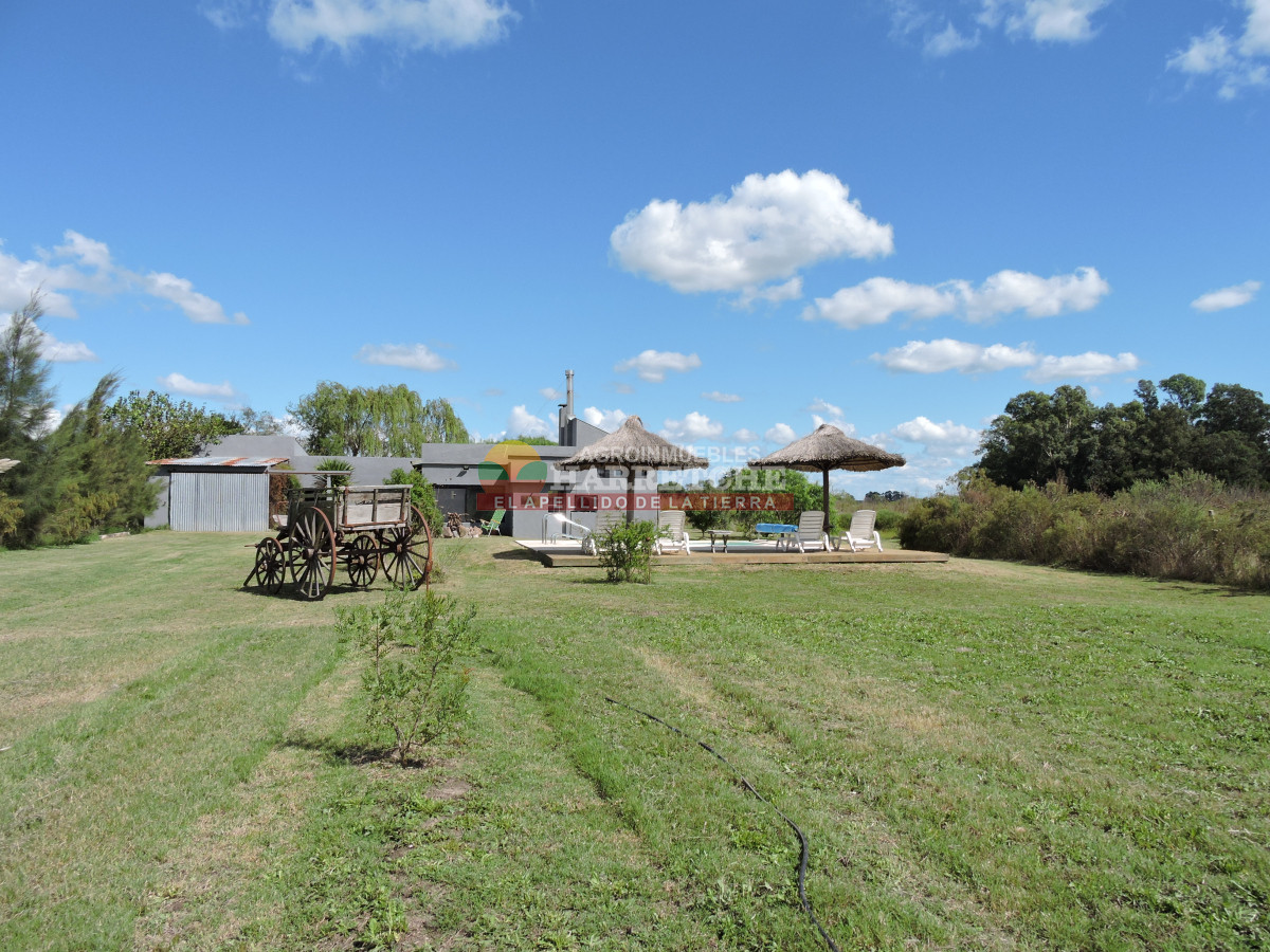 Chacra ID.438 - Chacra en Las Violetas, 2 has con casa, barbacoa, piscina