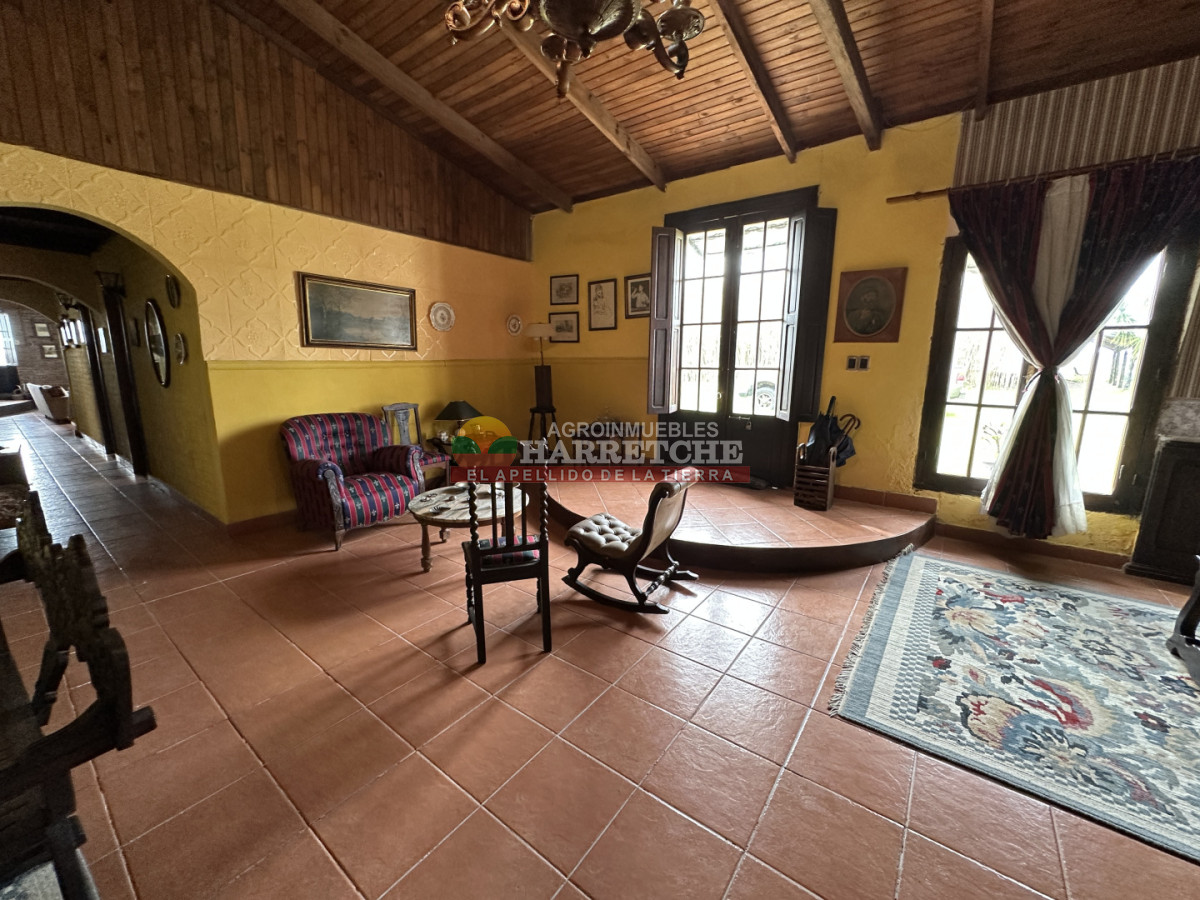 Chacra ID.536 - Chacra en Villa Nueva, hermosa casa, 4 dorm, 2 baños, amplios espacios