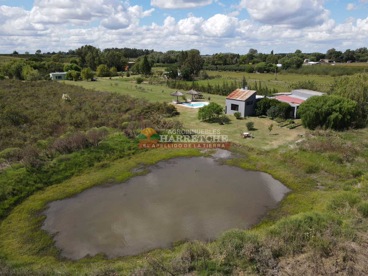 Chacra ID.438 - Chacra en Las Violetas, 2 has con casa, barbacoa, piscina
