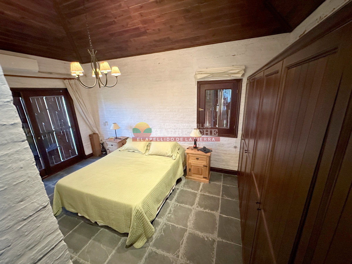 Chacra ID.474 - Campo de Olivos en venta, con fábrica de aceite y casa de ensueño