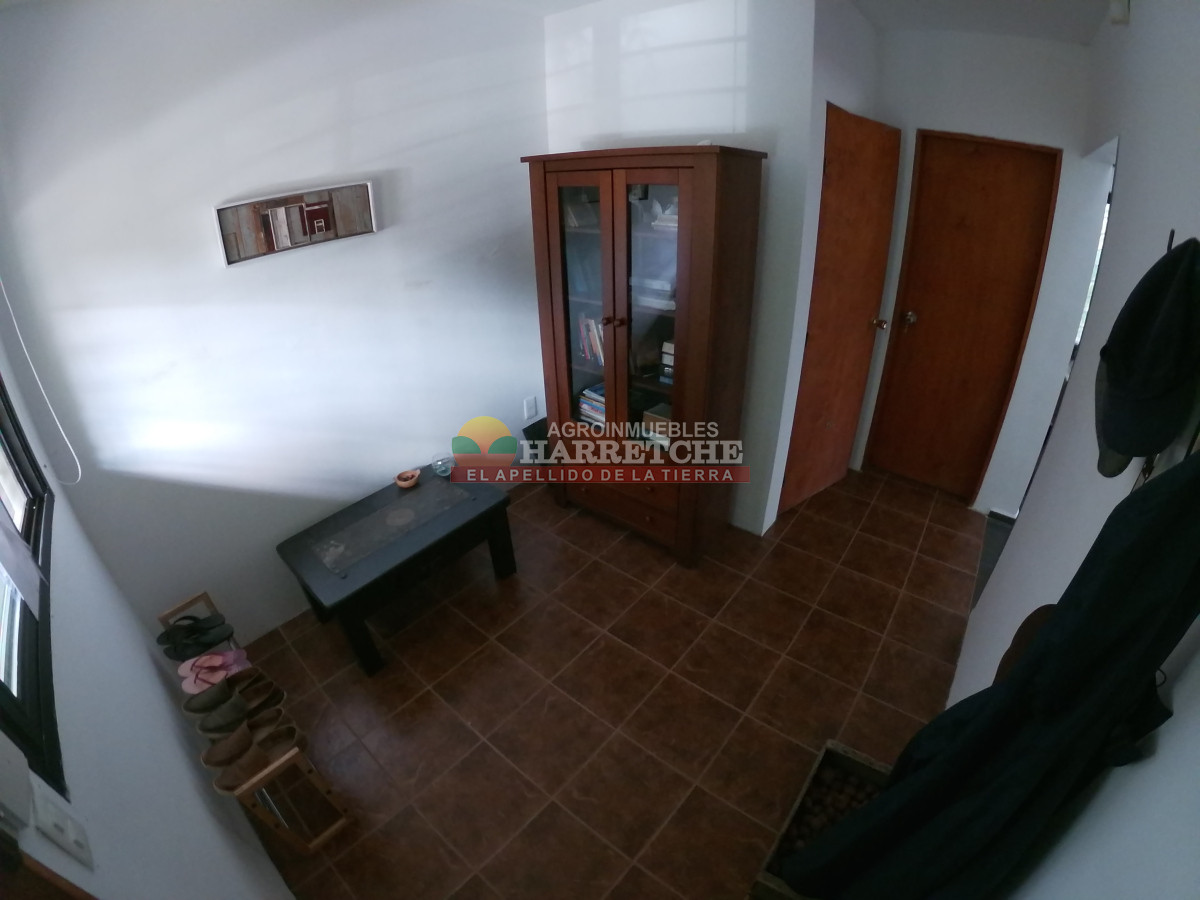 Chacra ID.438 - Chacra en Las Violetas, 2 has con casa, barbacoa, piscina